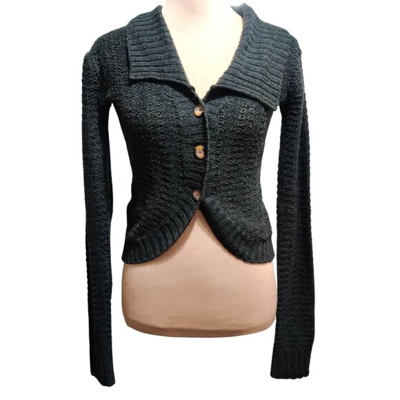 2B Loved M Grey Textured Knit Cropped Collared Button Up Sweater Y2K Layer Chic - Picture 1 of 7